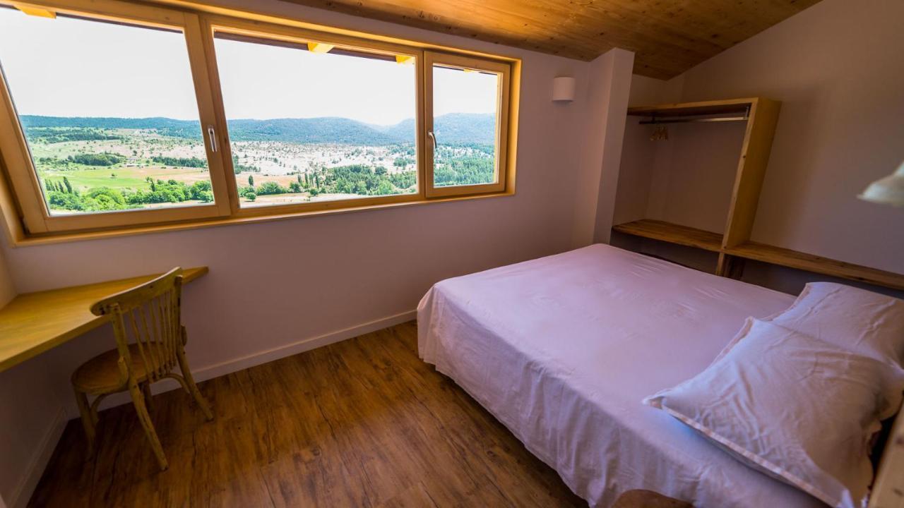 Eco-Apartaments Cal Rossa De Taus Exterior foto